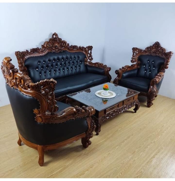 Wooden Maharaja Sofa Set with Center Table